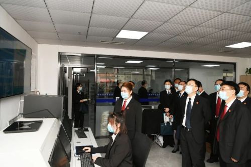 鞍山中院黨組書記、代院長陳林到岫巖法院調研指導基層基礎建設工作